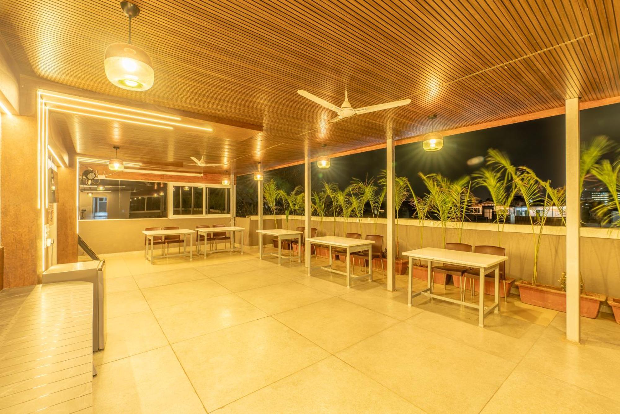 Seasons Suites Koramangala Bangalore Ngoại thất bức ảnh