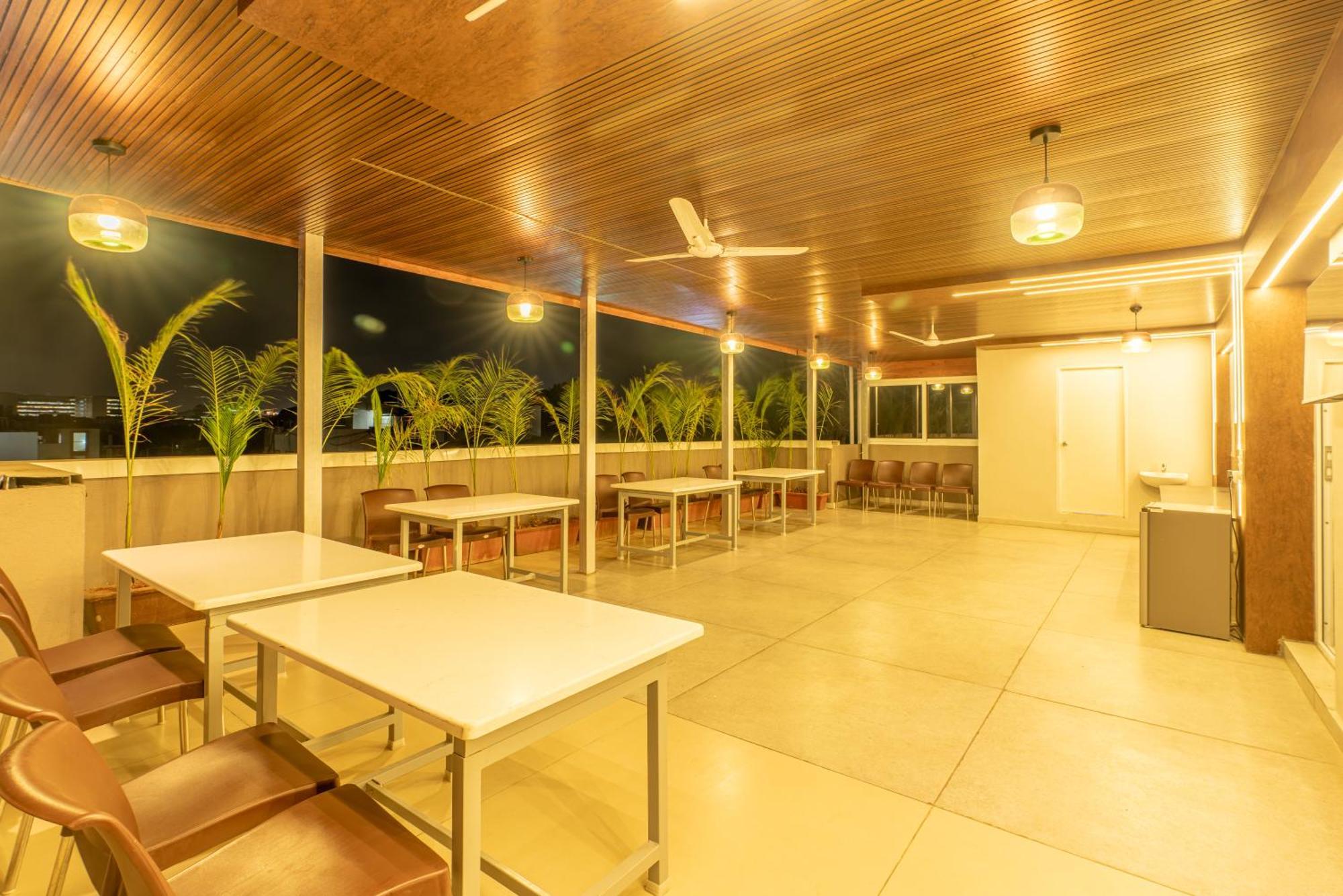 Seasons Suites Koramangala Bangalore Ngoại thất bức ảnh
